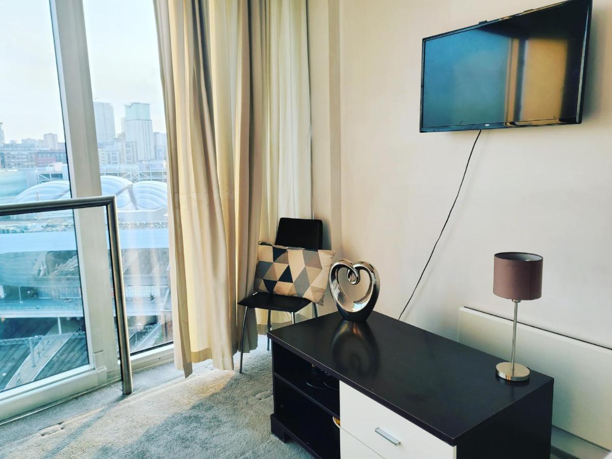Cityscape Apartment In Birmingham With Self Checkin Exterior photo